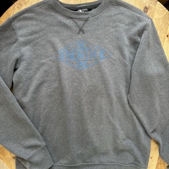The North Face Gray Printed Spell Out Logo Pullover Sweatshirt Men Size Medium - Picture 1 of 8